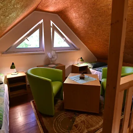 Tilia Apartment *